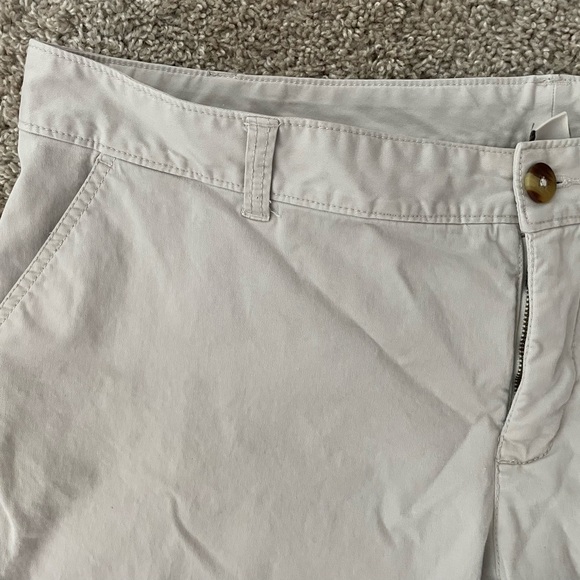 OLD NAVY Women’s Stone Tan Khaki Bootcut Pants Sz 20 Plus - Picture 2 of 9